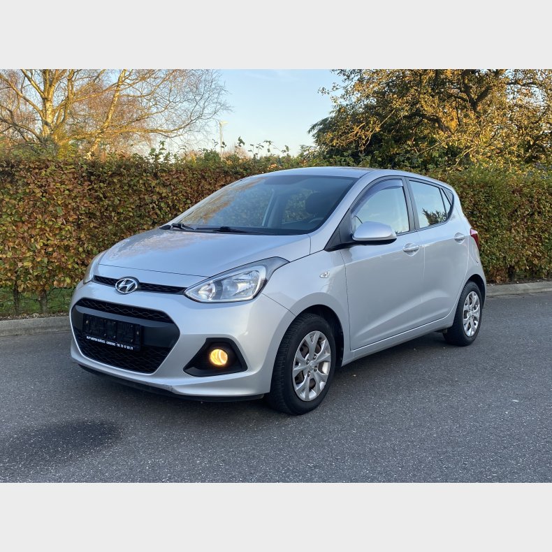 Hyundai i10 1,0 Go air 5d