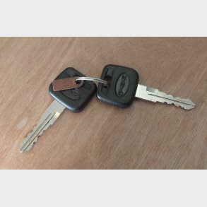 N�gle 2 stk.  nr. 1451           